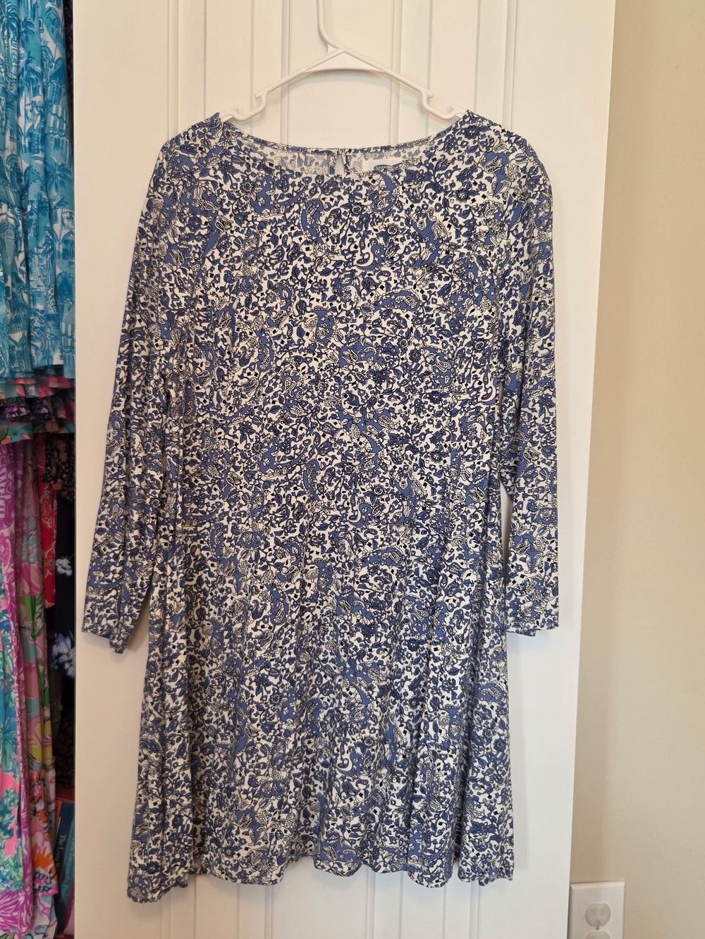 Old Navy Large Blue and White Floral Long-Sleeve Swing Dress